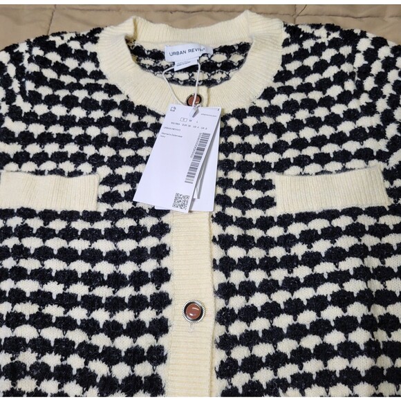 Urban Revivo Cardigan NWT Small Cream Black Boucle Knit Tweed Style Jacket S - Picture 2 of 8